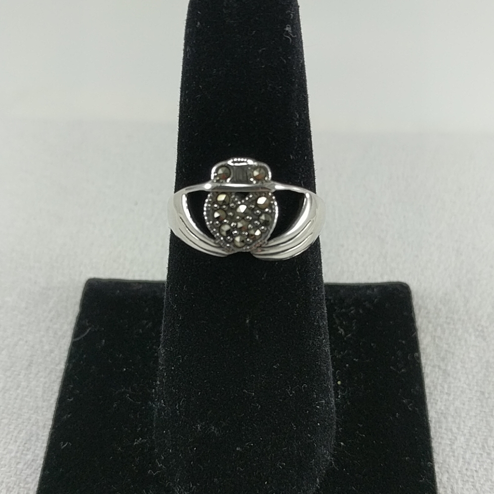 🇨🇦 Marcasite & Sterling Claddagh
